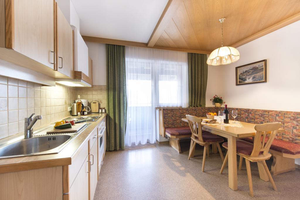 Habererhof Villa Virgen Ruang foto